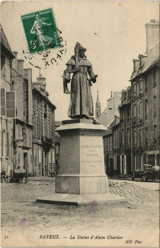 Carte postale ancienne Bayeux - La Statue d'Alain Chartier à Bayeux