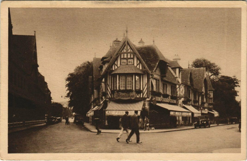 Carte postale ancienne Deauville - La Plage Fleurie à Deauville