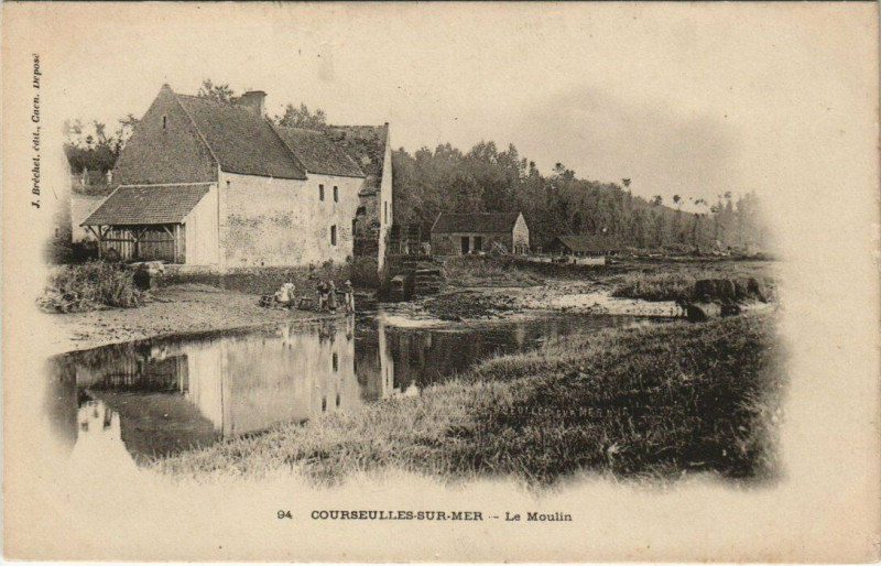 Carte postale ancienne Courseulles-sur-Mer - Le Moulin à Courseulles-sur-Mer