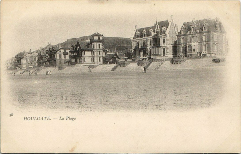 Carte postale ancienne Houlgate - La Plage à Houlgate