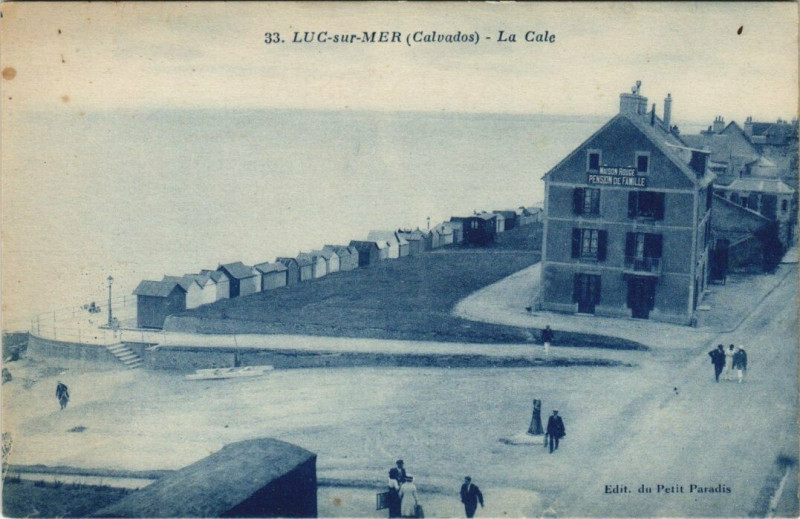 Carte postale ancienne Luc-sur-Mer - La Cale à Luc-sur-Mer