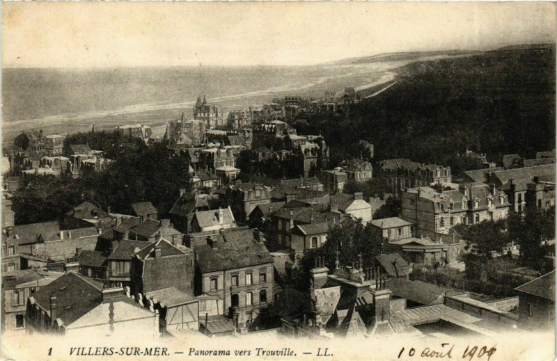 Carte postale ancienne Villers-sur-Mer Panorama vers Trouville à Villers-sur-Mer