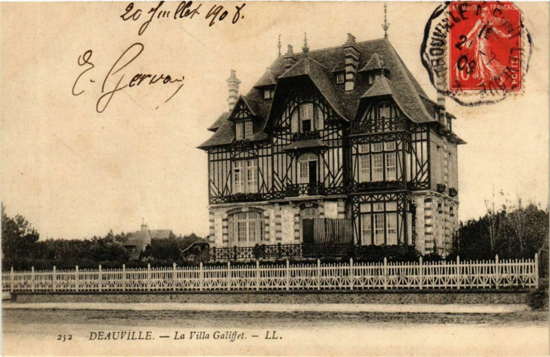 Carte postale ancienne Deauville Villa Galiffet à Deauville