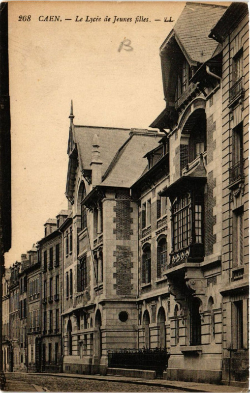 Carte postale ancienne Caen - Le Lycée de Jeunes filles à Caen