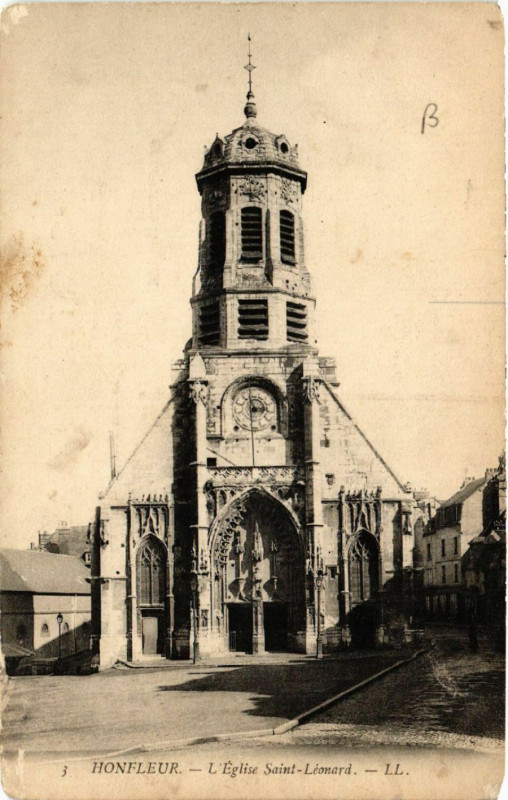 Carte postale ancienne Honfleur - L'Eglise Saint-- Léonard à Honfleur