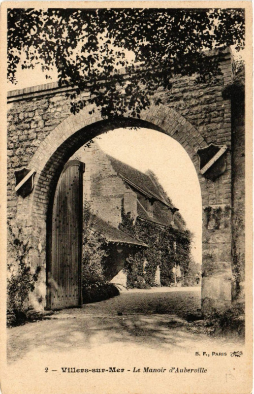 Carte postale ancienne Villers-sur-Mer - Le Manoir d'Auberville à Villers-sur-Mer