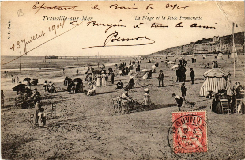 Carte postale ancienne Trouville-sur-Mer - La Plage et la Jetée Promenade à Trouville-sur-Mer