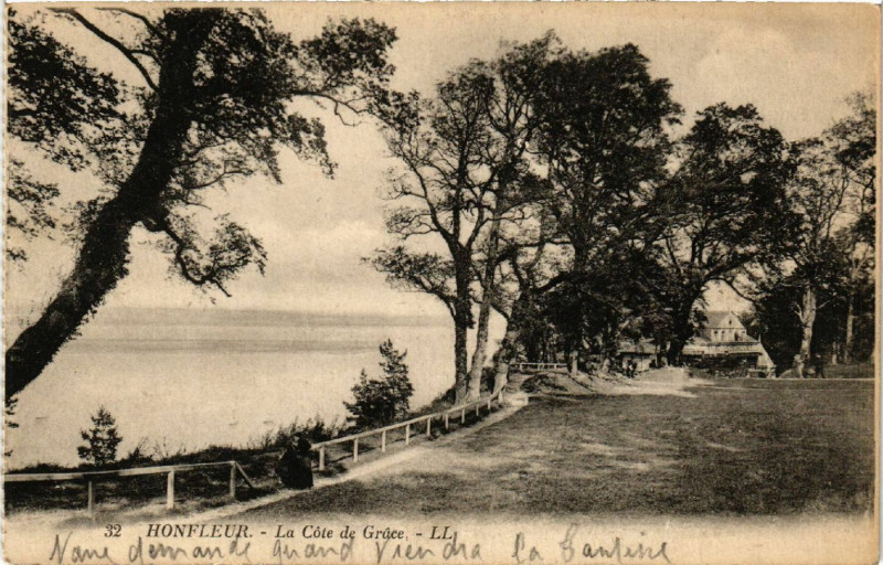 Carte postale ancienne Honfleur - La Cote de Grace à Honfleur