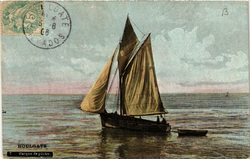 Carte postale ancienne Houlgate - Barque de péche à Houlgate