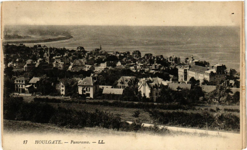 Carte postale ancienne Houlgate - Panorama à Houlgate