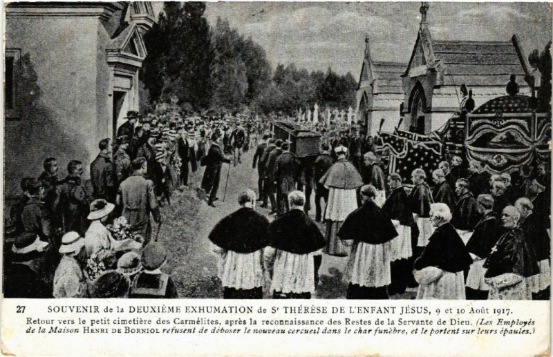 Carte postale ancienne Souvenir de la Deuxiéme Exhumation de Saint-Thérése de l'Enfant Jésus