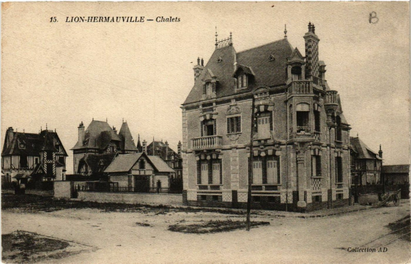Carte postale ancienne Lion-Hermanville - Chalets
