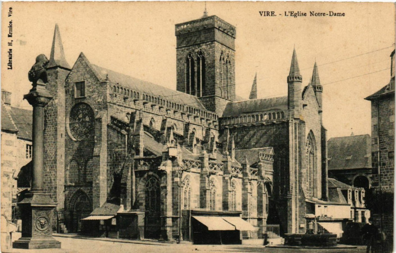 Carte postale ancienne Vire - L'Eglise Notre-Dame