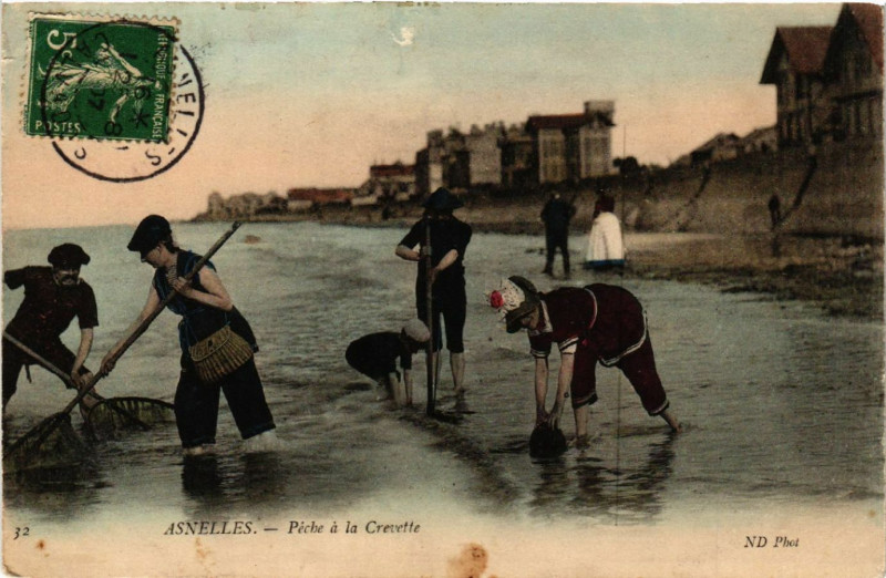Carte postale ancienne Asnelles - Péche a la Crevette à Asnelles