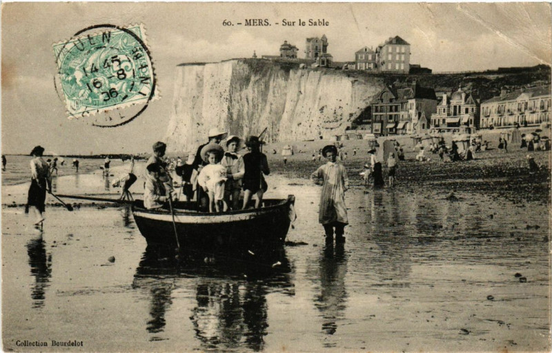 Carte postale ancienne Mers - Sur le Sable