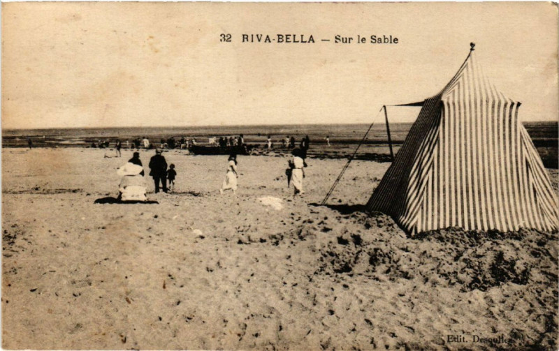 Carte postale ancienne Riva-Bella - Sur le Sable
