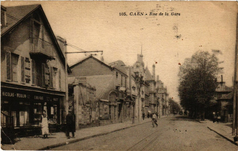Carte postale ancienne Caen - Rue de la Gare à Caen