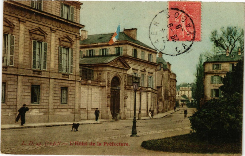 Carte postale ancienne Caen - L'Hotel de la Préfecture à Caen
