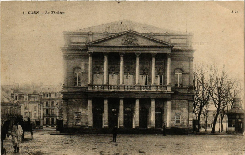 Carte postale ancienne Caen - Le Théatre à Caen