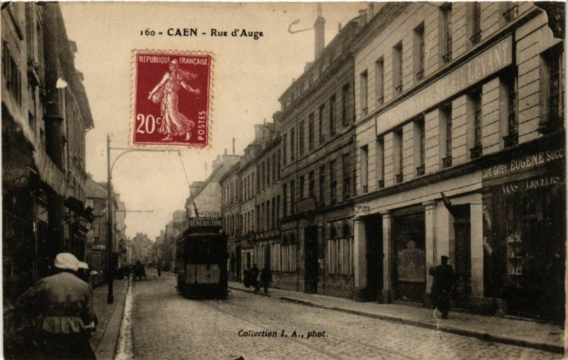 Carte postale ancienne Caen - Rue d'Auge à Caen