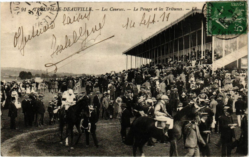 Carte postale ancienne Trouville-Deauville - Les Courses à Deauville