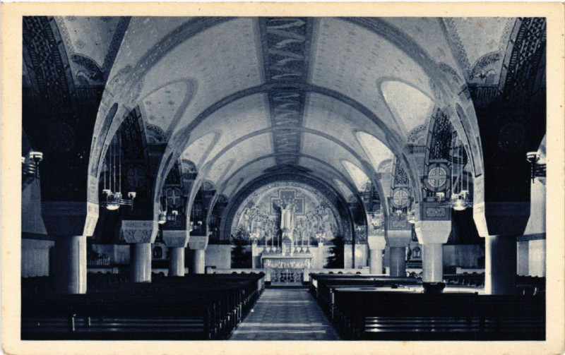 Carte postale ancienne La Basilique de Lisieux à Lisieux