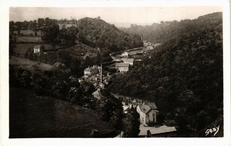 Carte postale ancienne Vire - Panorama