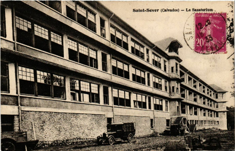 Carte postale ancienne Saint-Sever - Le Sanatorium