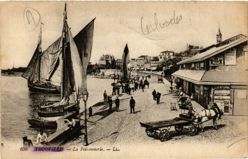 Carte postale ancienne Trouville - La Poissonnerie