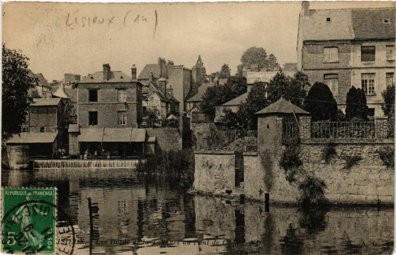 Carte postale ancienne Lisieux à Lisieux