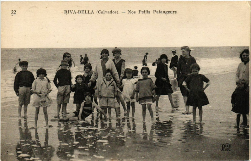 Carte postale ancienne Riva-Bella - Nos Petits Pataugeurs