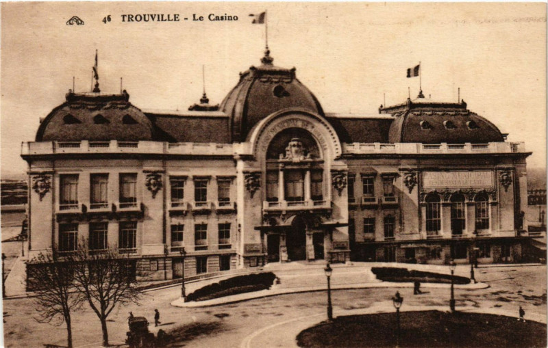 Carte postale ancienne Trouville-Le Casino