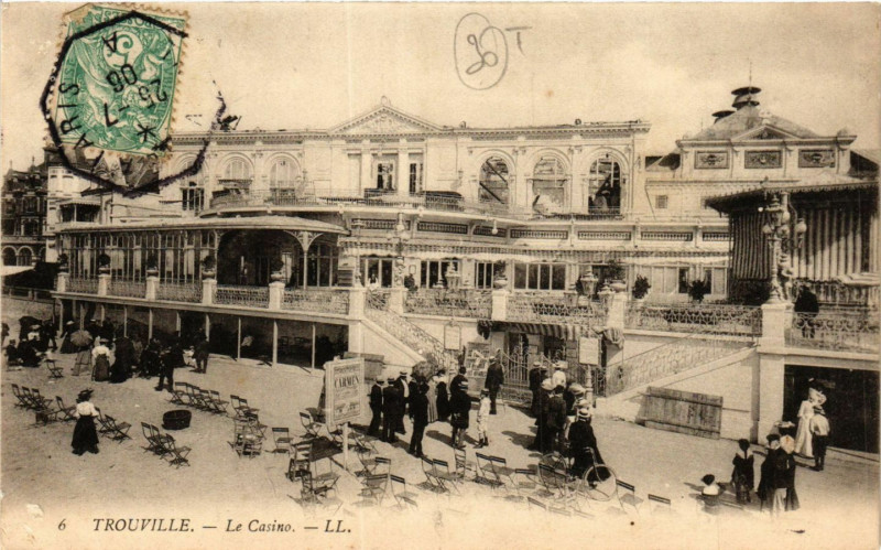 Carte postale ancienne Trouville-Le Casino