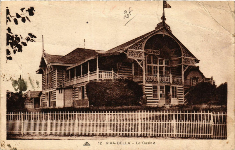 Carte postale ancienne Riva-Bella Le Casino