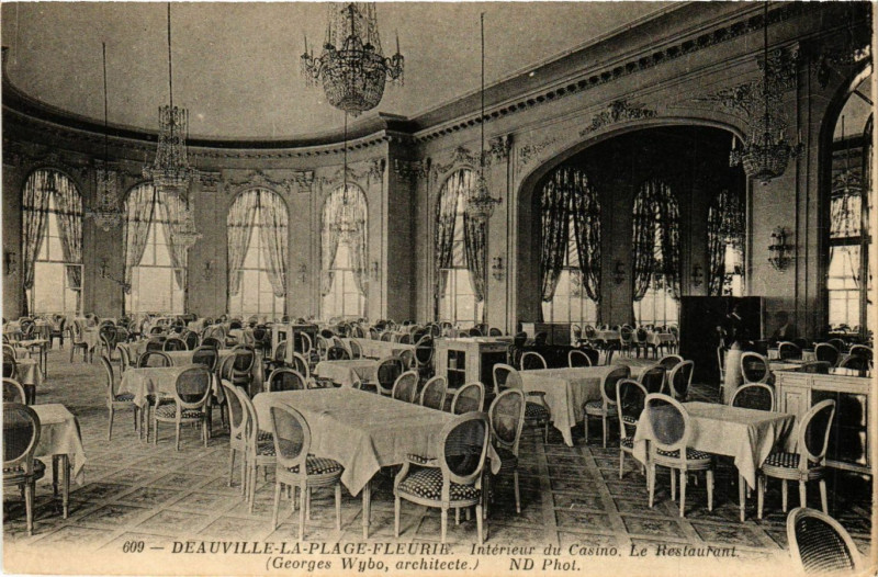 Carte postale ancienne Deauville - La Plage Fleurie Intérieur du Casino. Le Restaurant à Deauville