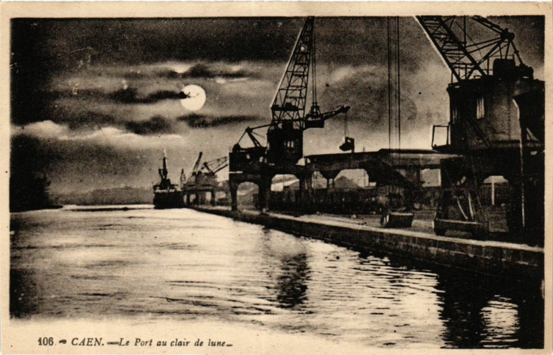 Carte postale ancienne Caen - Le Port au clair de lune à Caen