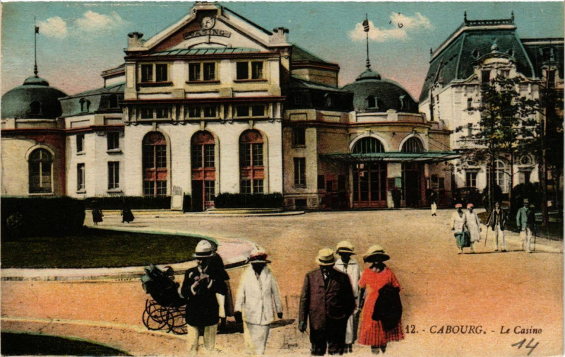 Carte postale ancienne Cabourg - Le Casino à Cabourg