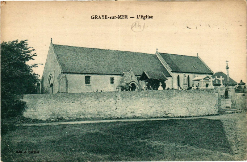 Carte postale ancienne Graye-sur-Mer - L'Eglise à Graye-sur-Mer