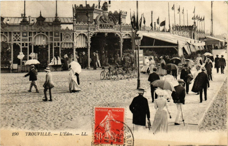 Carte postale ancienne Trouville - L'Eden