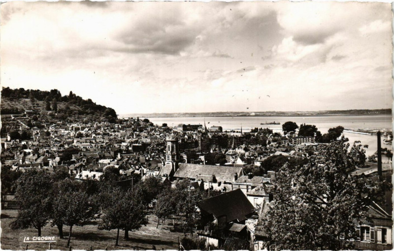 Carte postale ancienne Honfleur - Vue générale et nouvelle digue à Honfleur