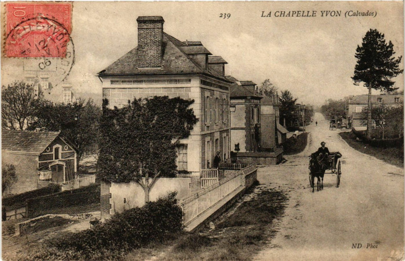Carte postale ancienne La Chapelle-Yvon - Scene