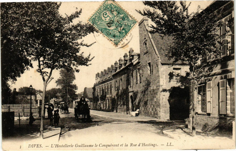 Carte postale ancienne Dives - L'Hostellerie Guillaume le Conquerant