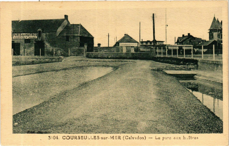 Carte postale ancienne Courseulles-sur-Mer - Le Parc aux Huitres à Courseulles-sur-Mer
