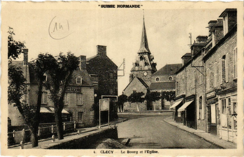 Carte postale ancienne Clecy - Le Bourg et l'Eglise à Clécy
