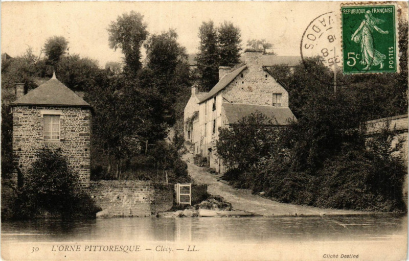 Carte postale ancienne Clecy - L'Orne Pittoresque à Clécy