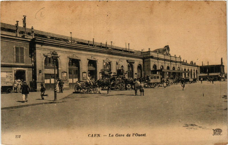 Carte postale ancienne Caen - La Gare de l'OueSaint- à Caen