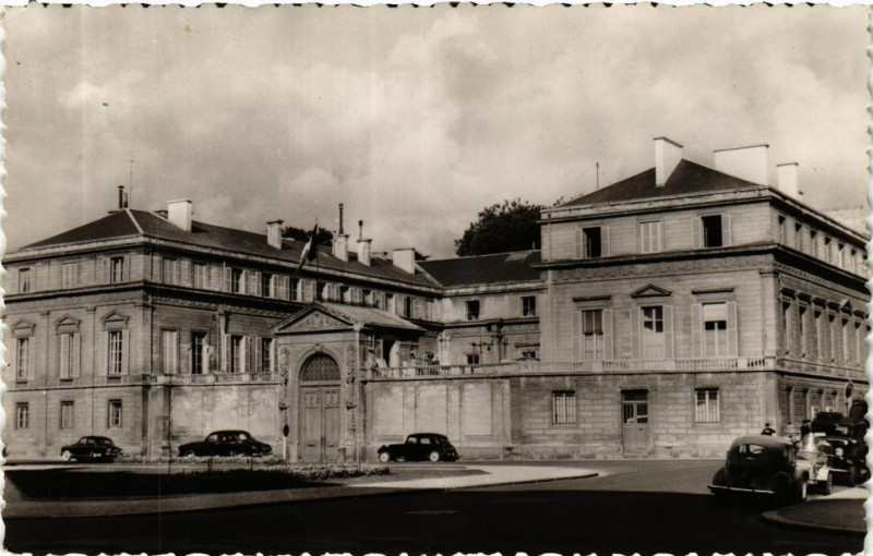 Carte postale ancienne Caen - La Fréfecture à Caen