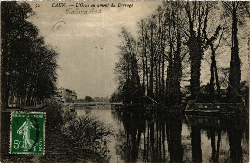 Carte postale ancienne Caen - L'Orne en amont du Barrage à Caen