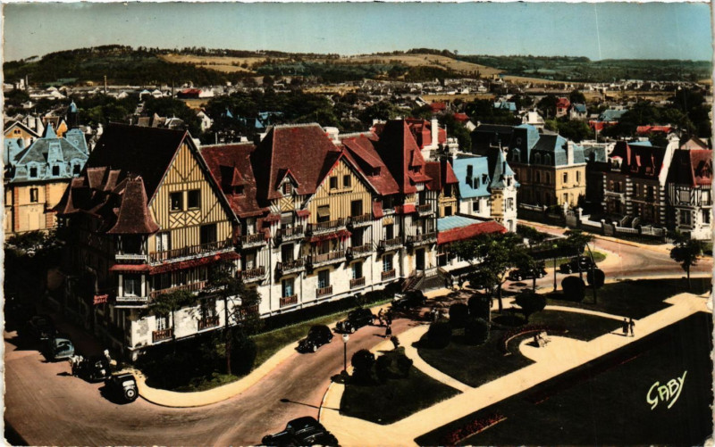 Carte postale ancienne Cabourg - Normandy Hotel à Cabourg