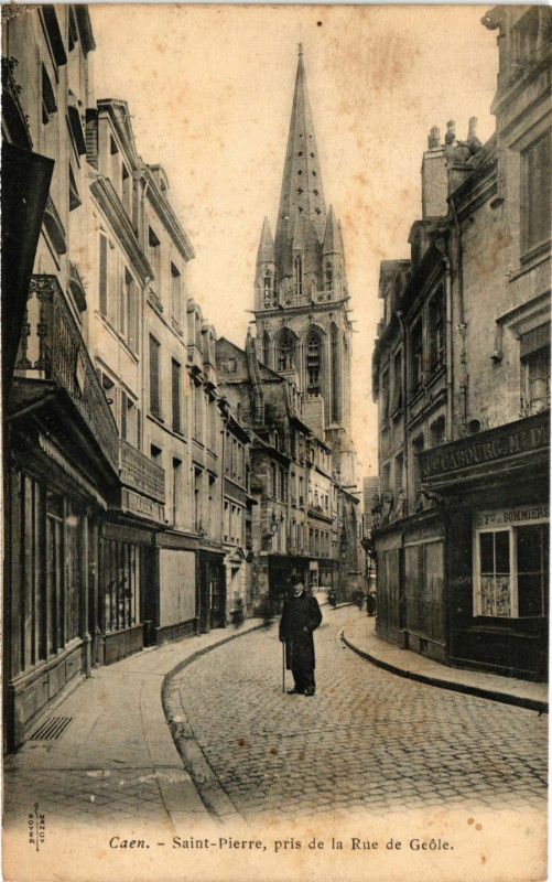 Carte postale ancienne Caen - Saint-Pierre à Caen